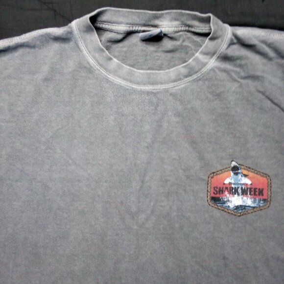 Crazy Shirts Discovery Shark Week T-Shirt - Picture 3 of 7